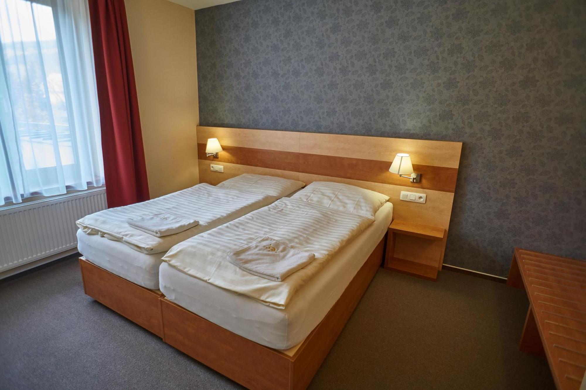 Hotel Toc Lipova Lazne Εξωτερικό φωτογραφία