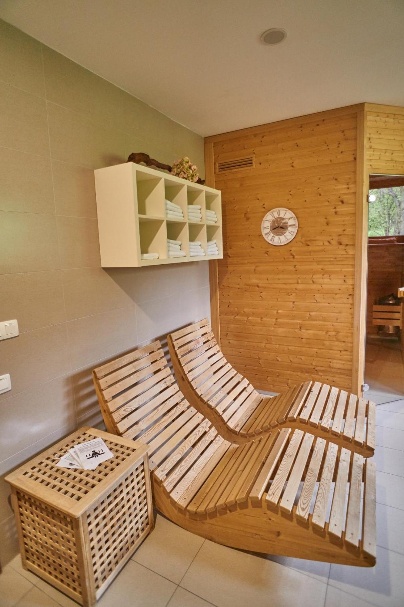 Hotel Toc Lipova Lazne Εξωτερικό φωτογραφία